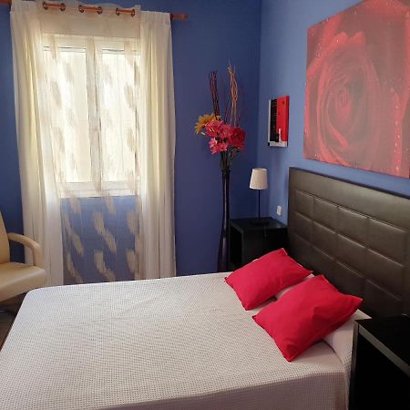 Apartamentos Dana Madrid Eksteriør billede