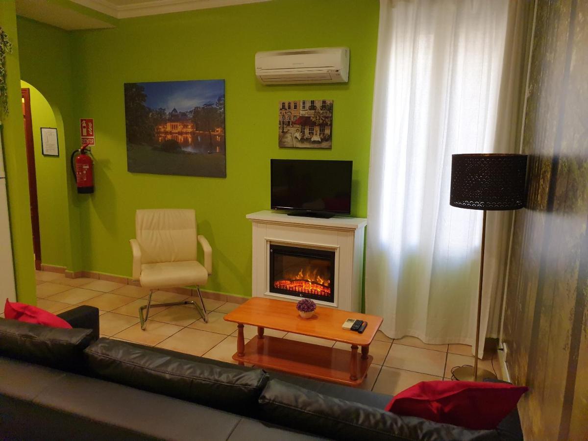 Apartamentos Dana Madrid Eksteriør billede