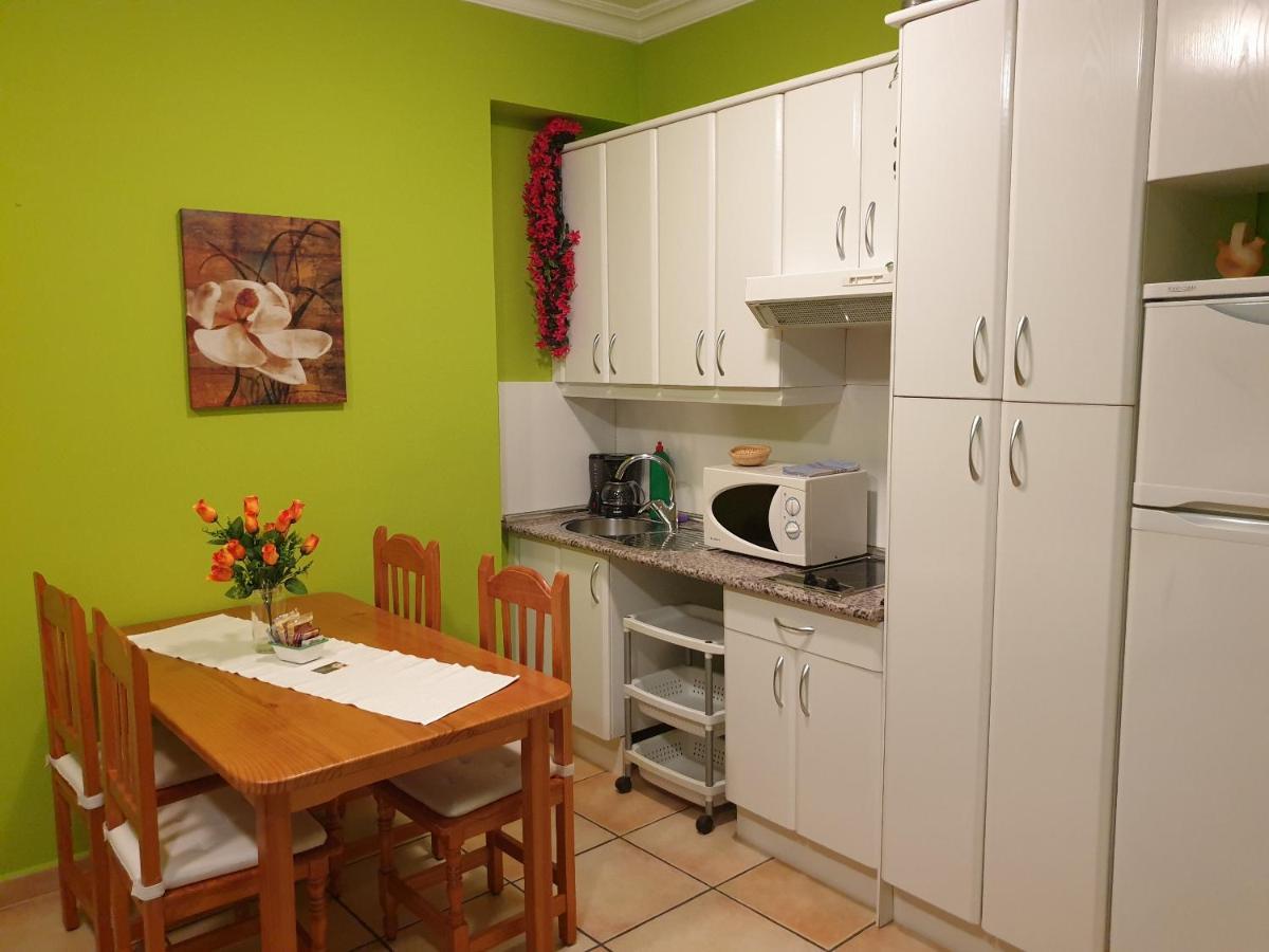 Apartamentos Dana Madrid Eksteriør billede