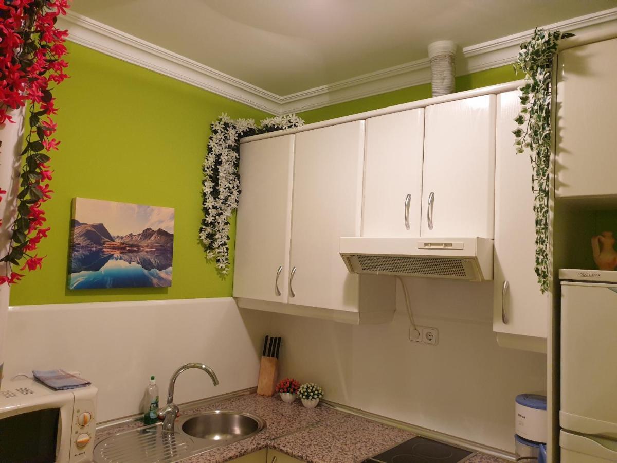 Apartamentos Dana Madrid Eksteriør billede